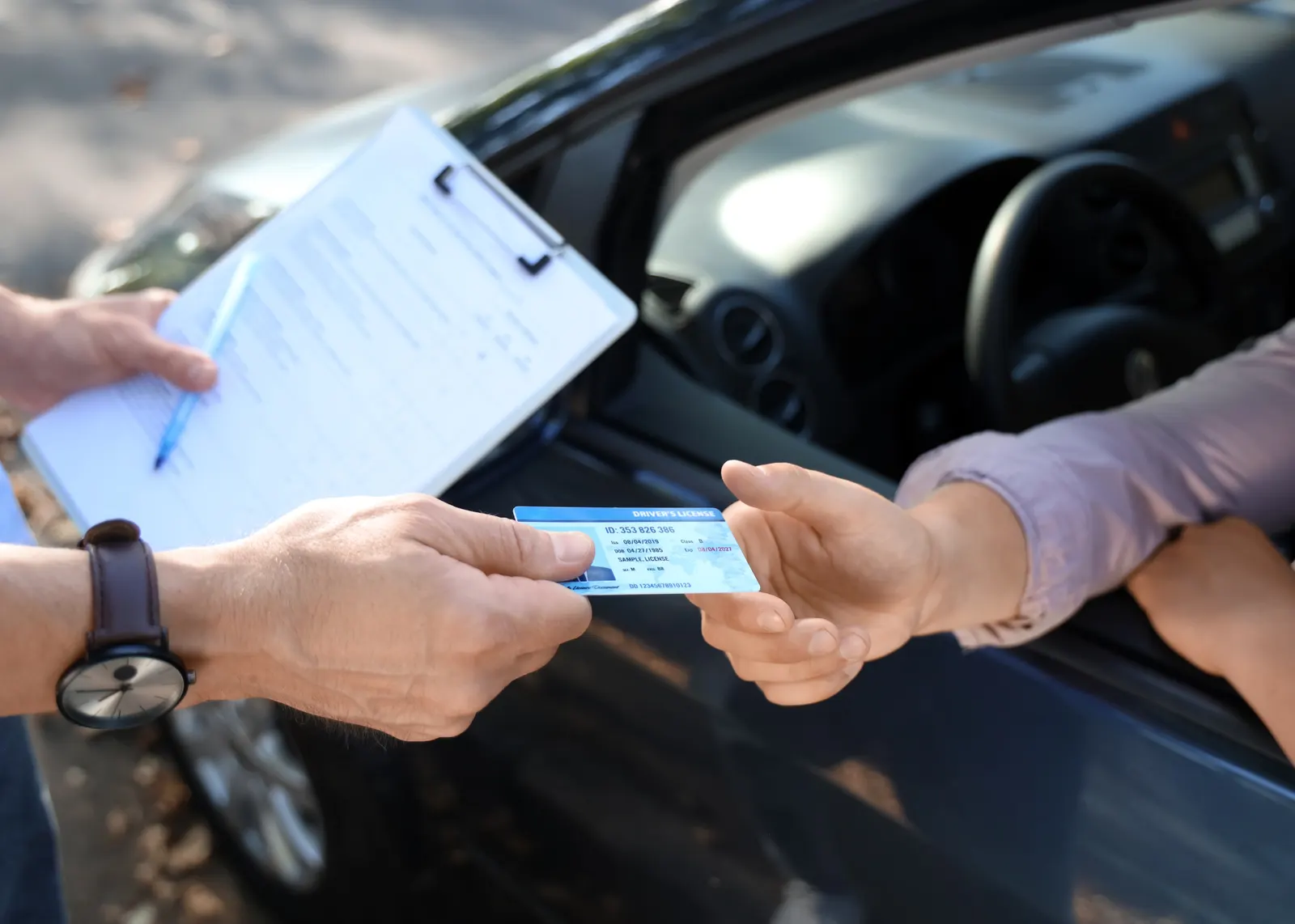 Driving documents — passport, licence and IDP
