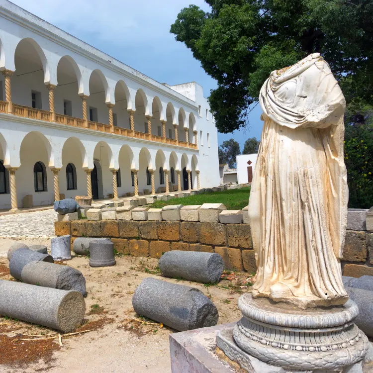 3000+ Years of History